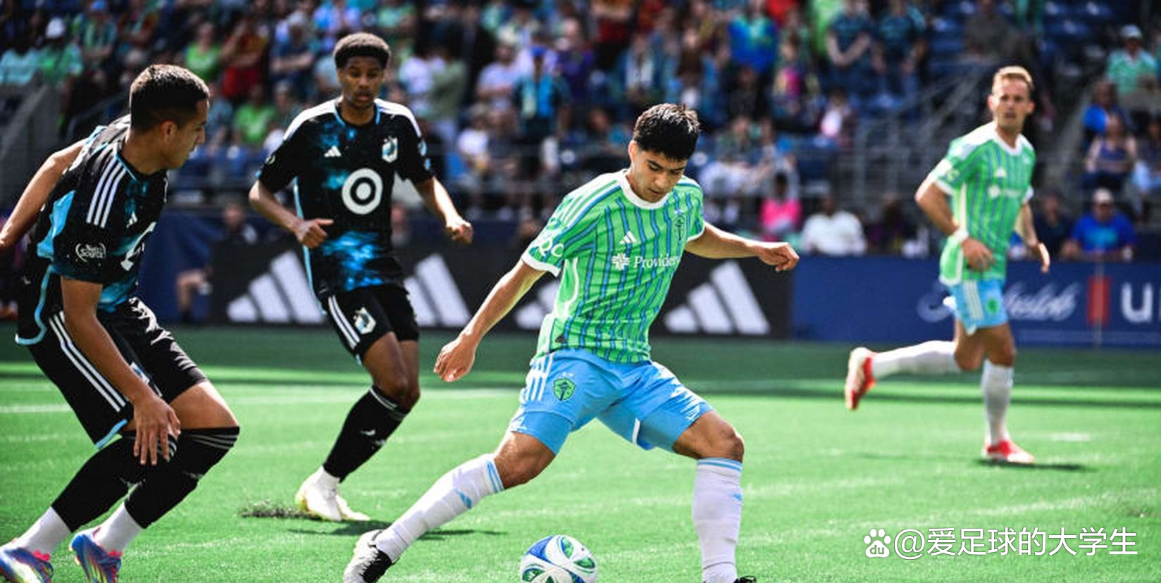 河床体能训练升级，备战西雅图海湾者半决赛的简单介绍