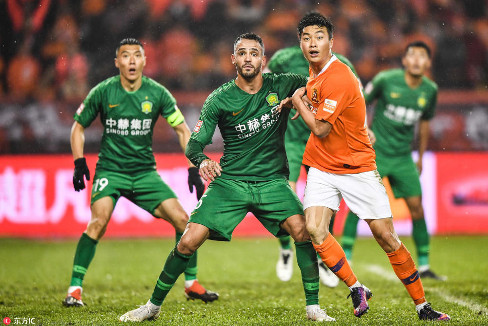 包含深圳队爆发神级表现，亚冠被彻底压制，碾压的词条