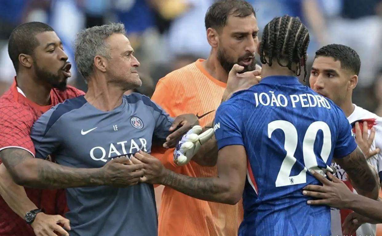 包含切尔西后卫受伤,冠军梦将搁浅?的词条 包含切尔西后卫受伤,冠军梦将搁浅?的词条