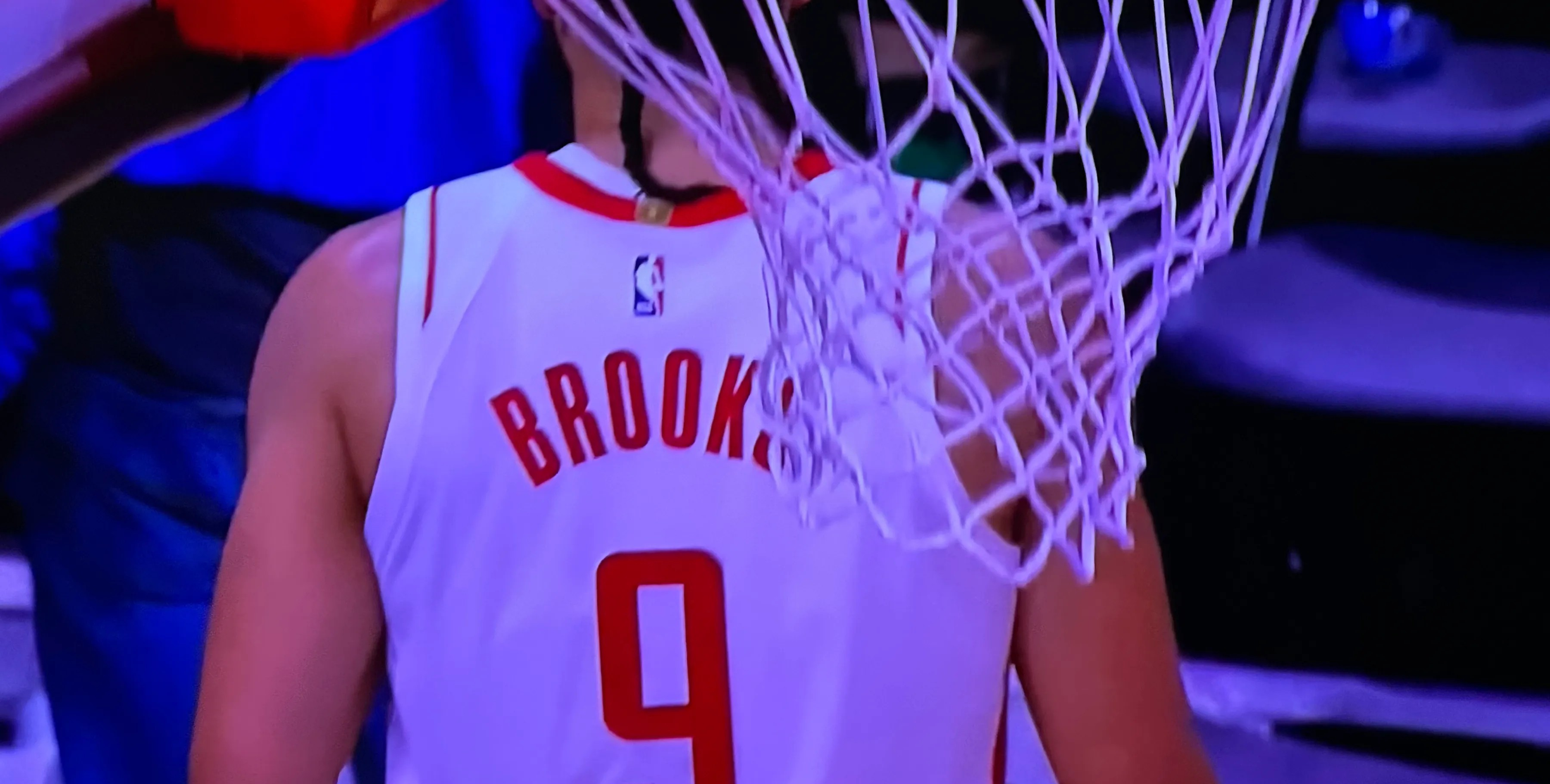 战术失误！球队实力暴露无遗