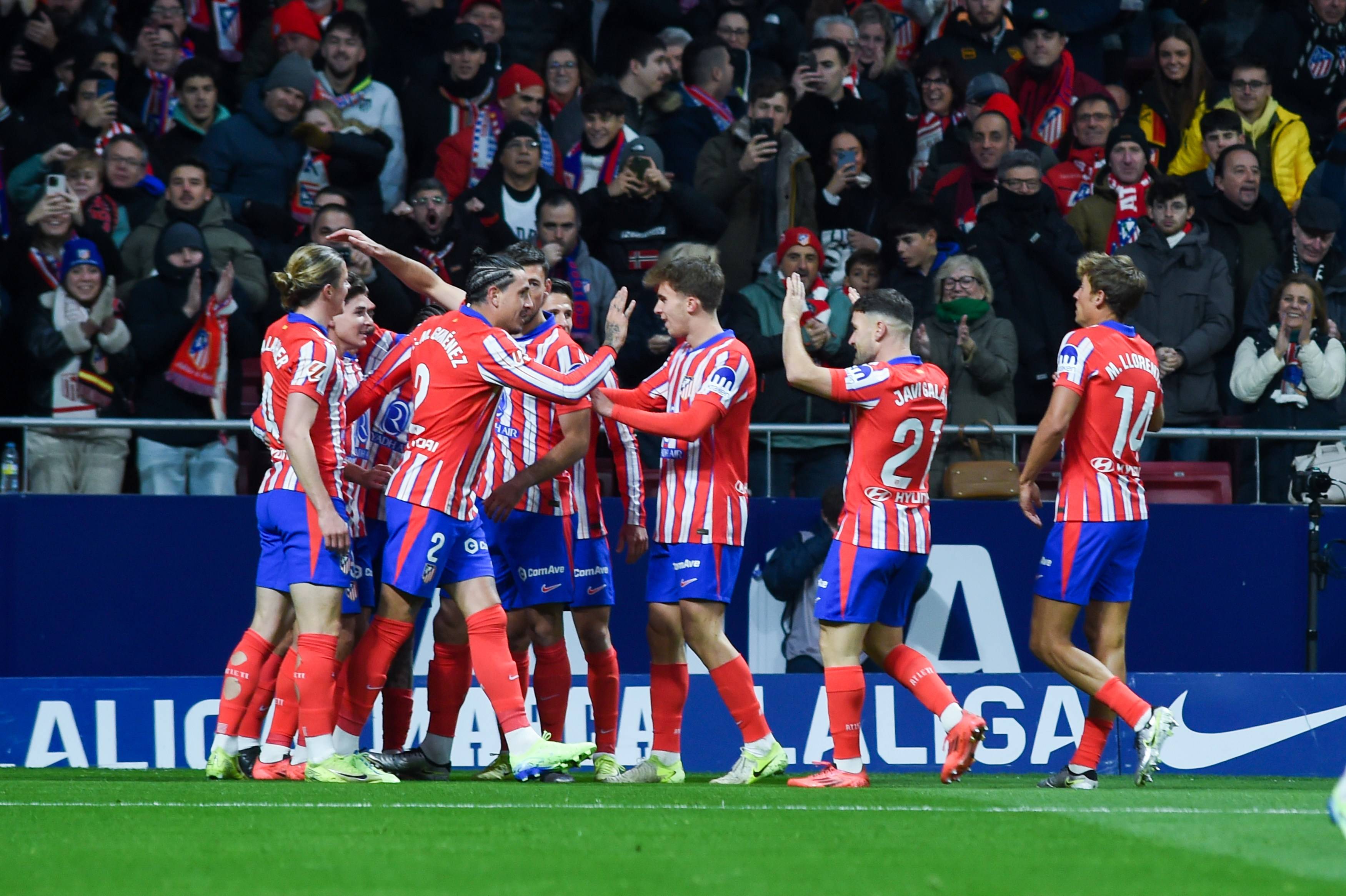 1xBit体育娱乐-包含法国联赛一触即发，球员备战紧张激烈的词条